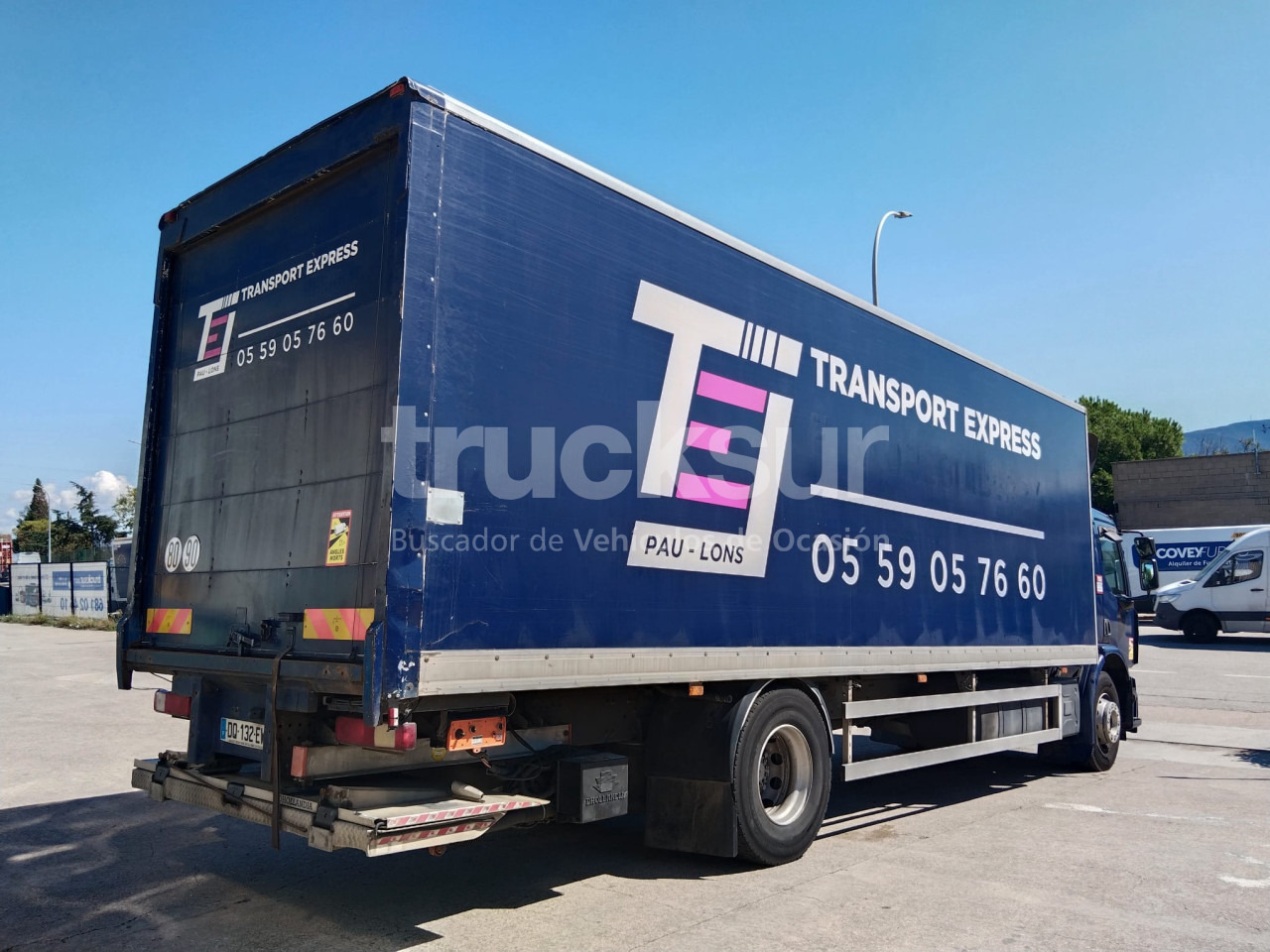 RENAULT D280.18 - Box truck: picture 2 RENAULT D280.18 - Box truck: picture 2