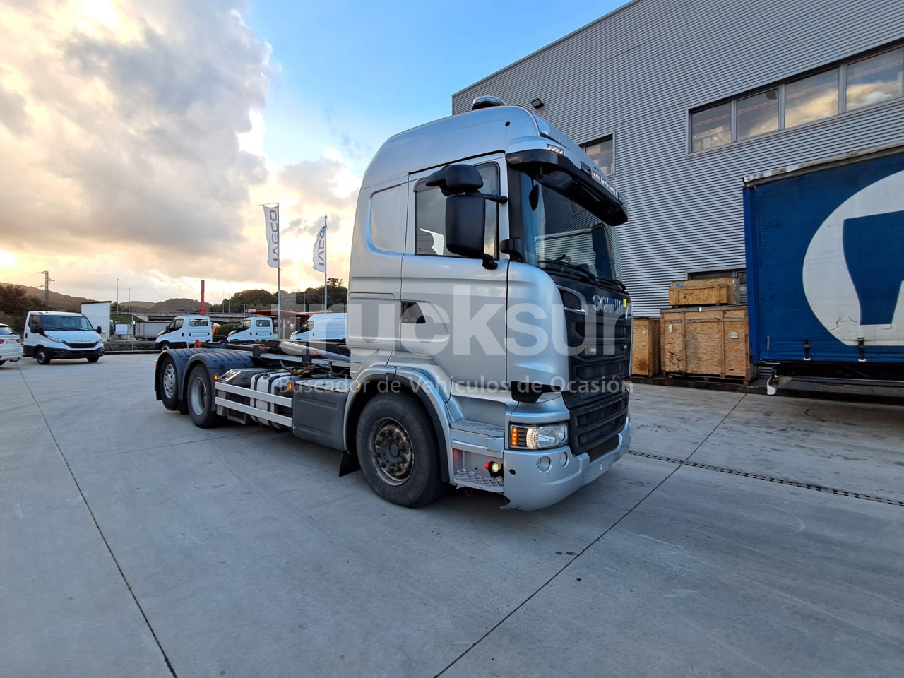 SCANIA R580.26 ejes 6x2*4 - Hook lift truck: picture 2 SCANIA R580.26 ejes 6x2*4 - Hook lift truck: picture 2