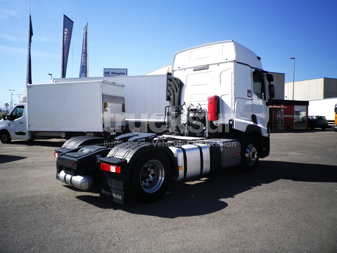 RENAULT T480 SLEEPER CAB - Tractor unit: picture 5 RENAULT T480 SLEEPER CAB - Tractor unit: picture 5