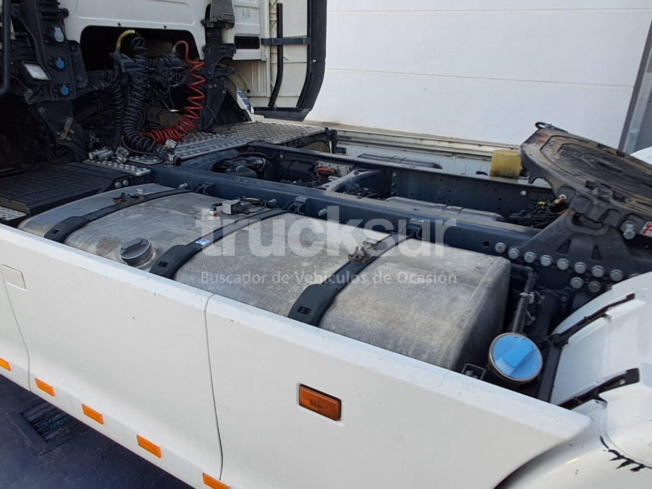 Tractor unit SCANIA R450: picture 12