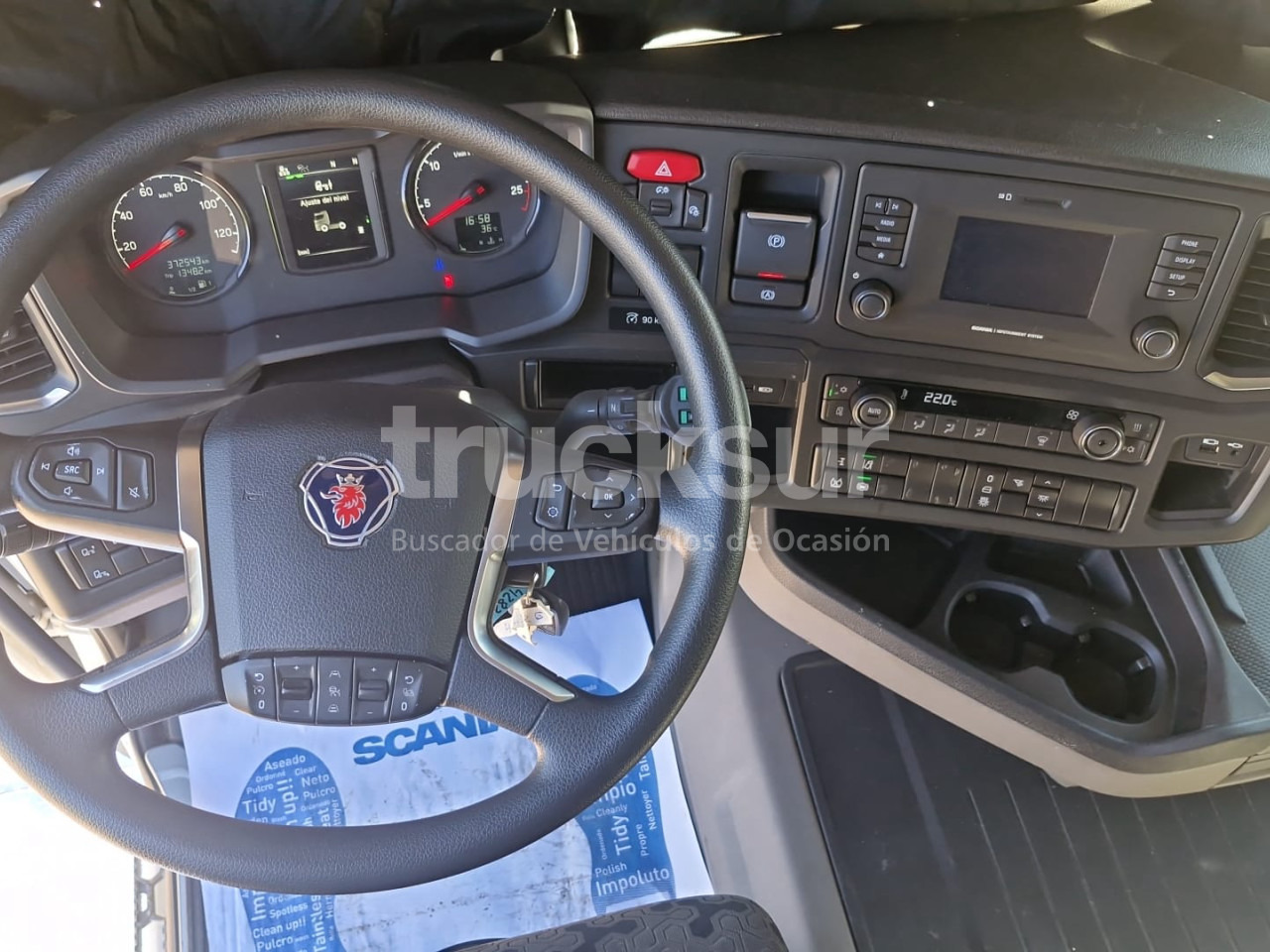 SCANIA R450 - Tractor unit: picture 5 SCANIA R450 - Tractor unit: picture 5