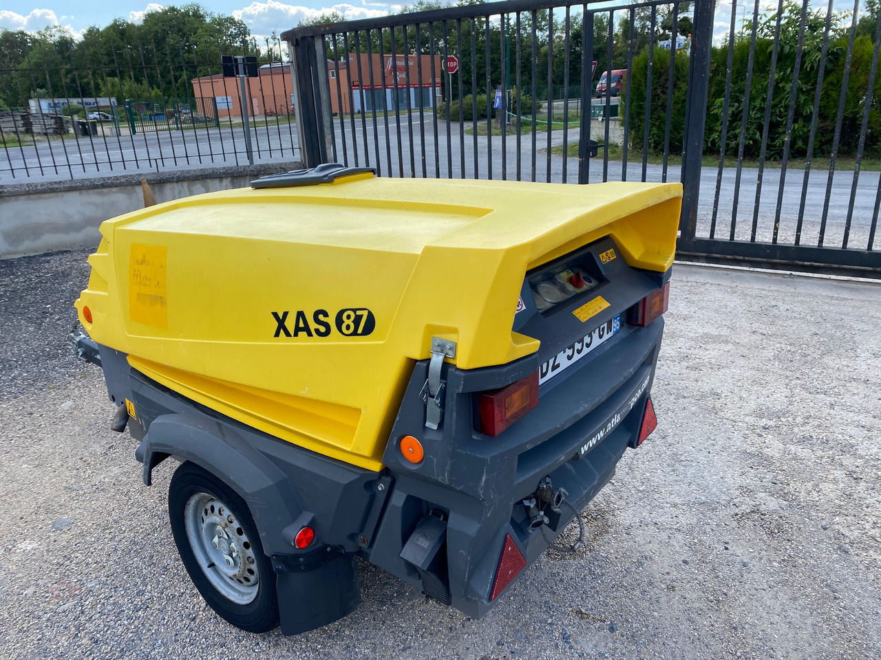ATLAS COPCO XAS87 - Air compressor: picture 3 ATLAS COPCO XAS87 - Air compressor: picture 3