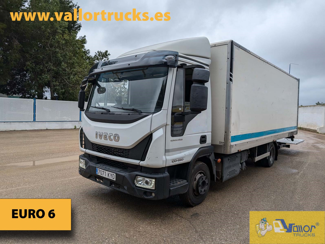 IVECO 100E22 - Box truck: picture 2 IVECO 100E22 - Box truck: picture 2