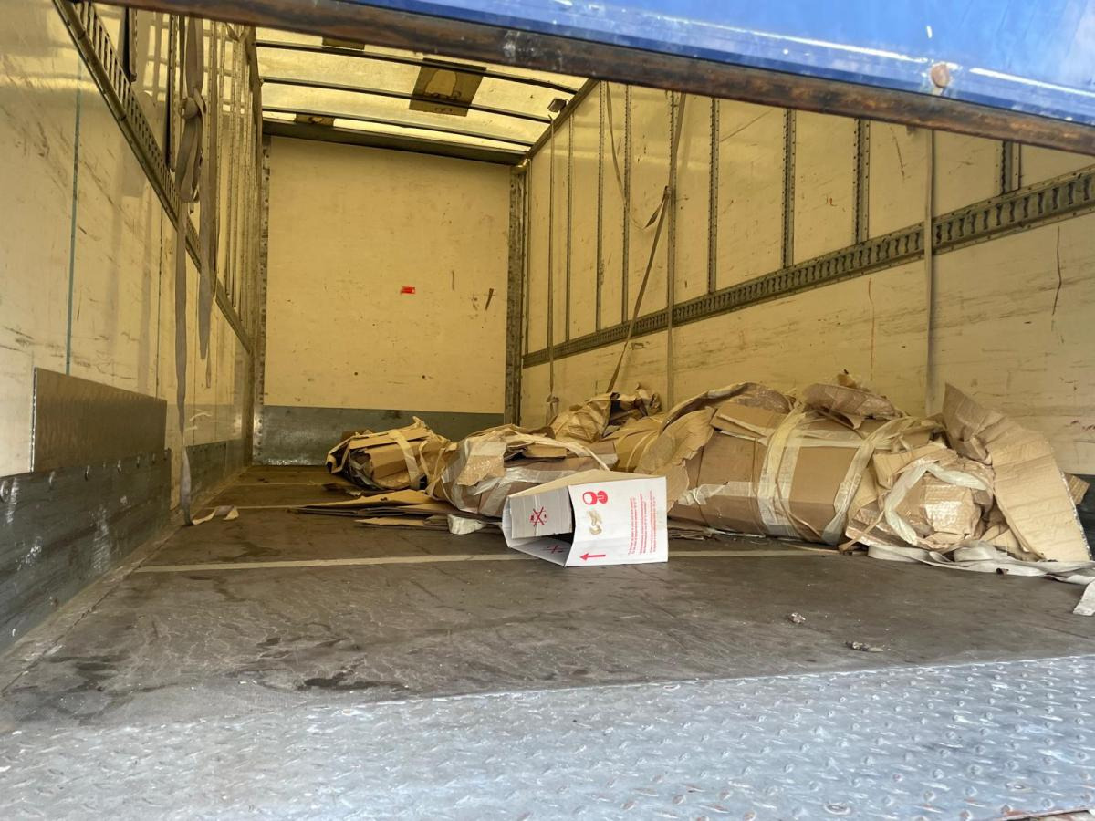 Asca - Closed box semi-trailer: picture 5 Asca - Closed box semi-trailer: picture 5