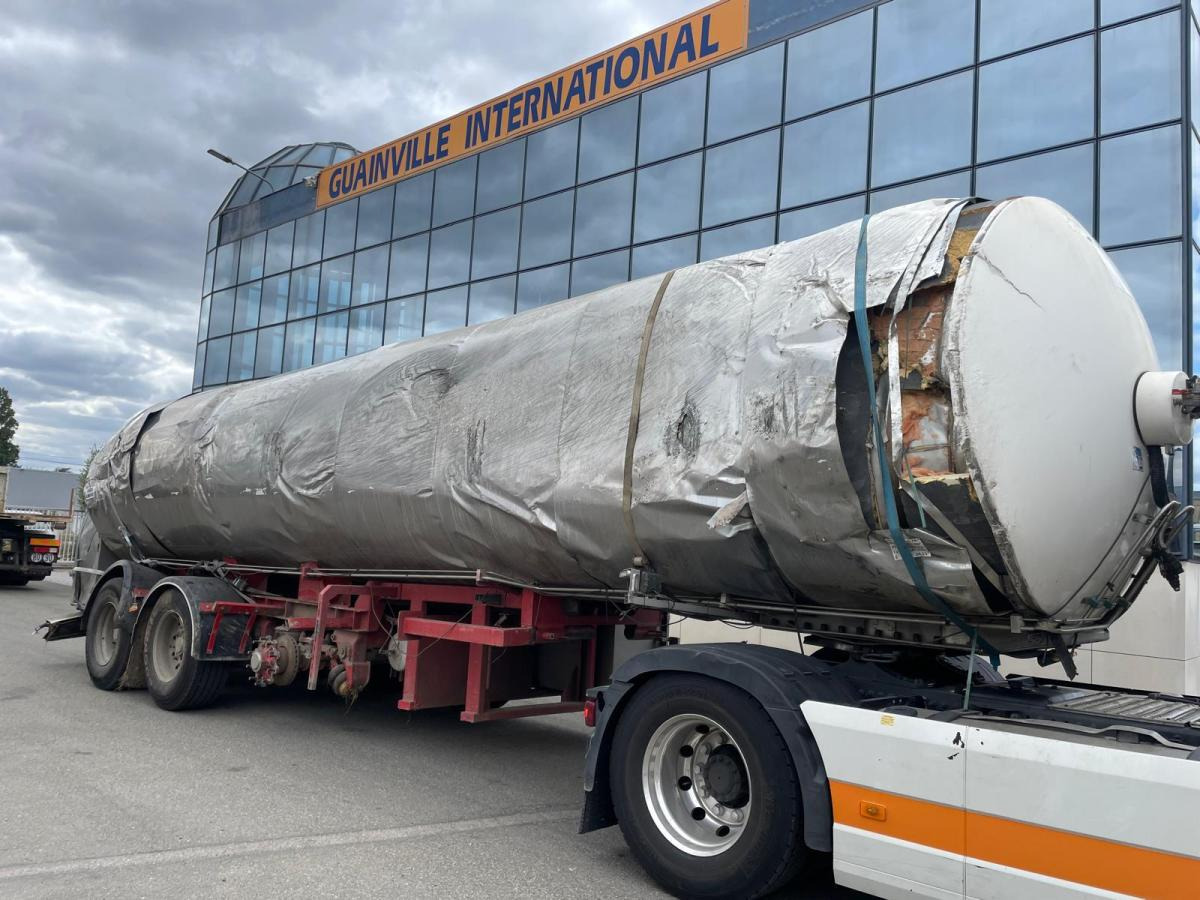 Eta - Tank semi-trailer: picture 2 Eta - Tank semi-trailer: picture 2