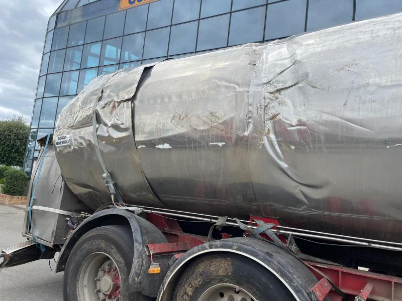 Eta - Tank semi-trailer: picture 5 Eta - Tank semi-trailer: picture 5