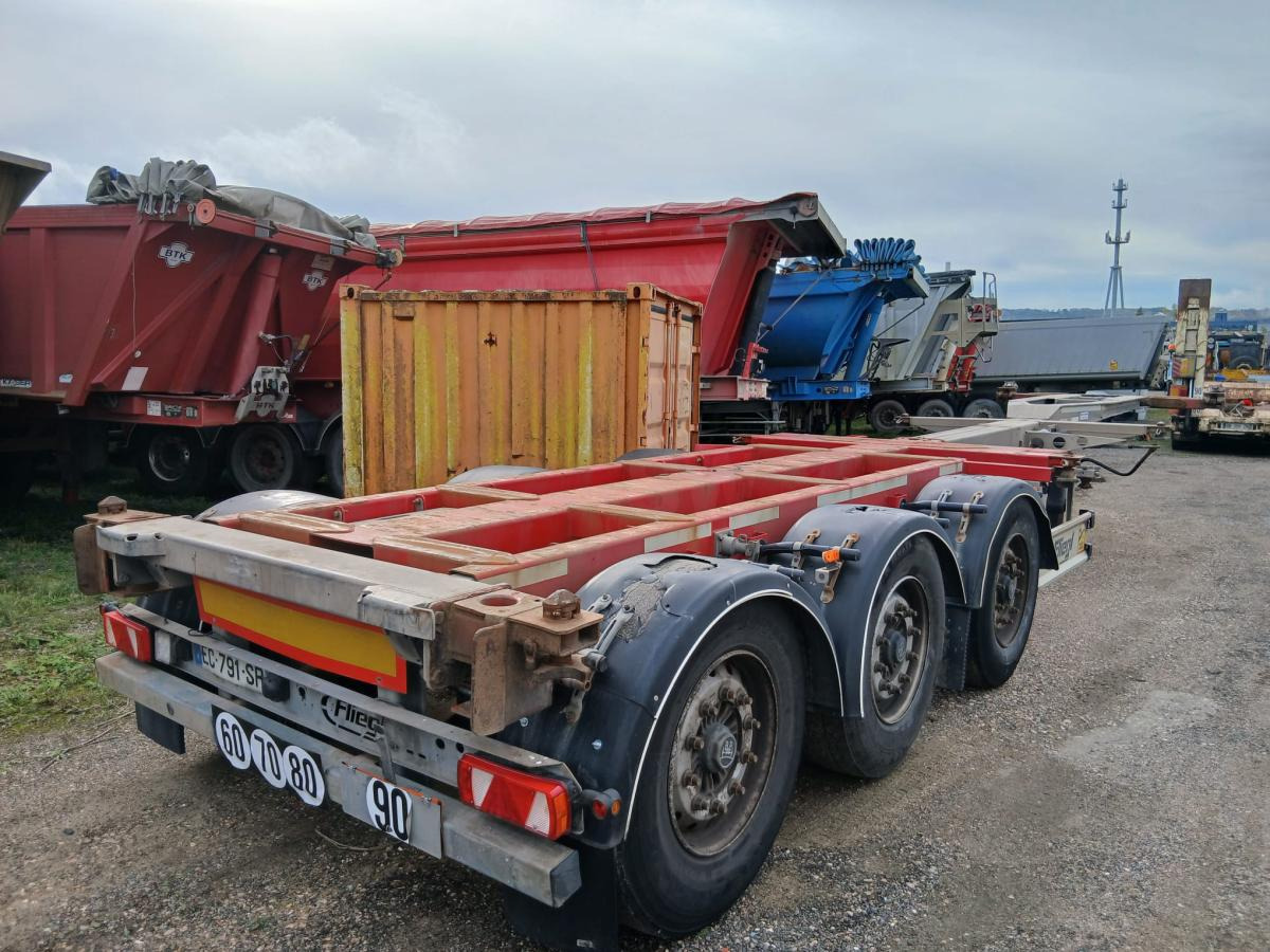 Fliegl  - Container transporter/ Swap body semi-trailer: picture 1 Fliegl  - Container transporter/ Swap body semi-trailer: picture 1
