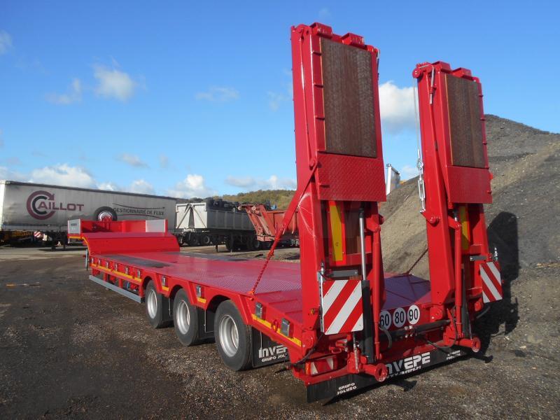 Invepe - Low loader semi-trailer: picture 2 Invepe - Low loader semi-trailer: picture 2