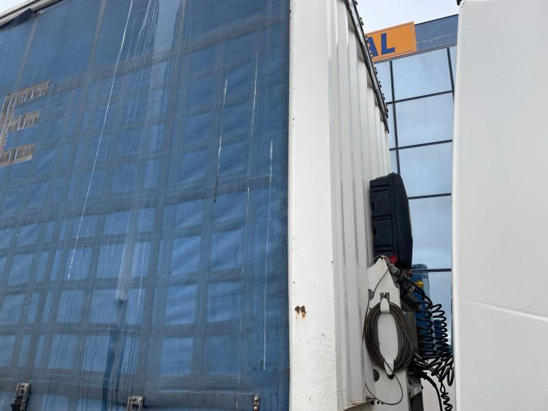 Krone - Curtainsider semi-trailer: picture 4 Krone - Curtainsider semi-trailer: picture 4