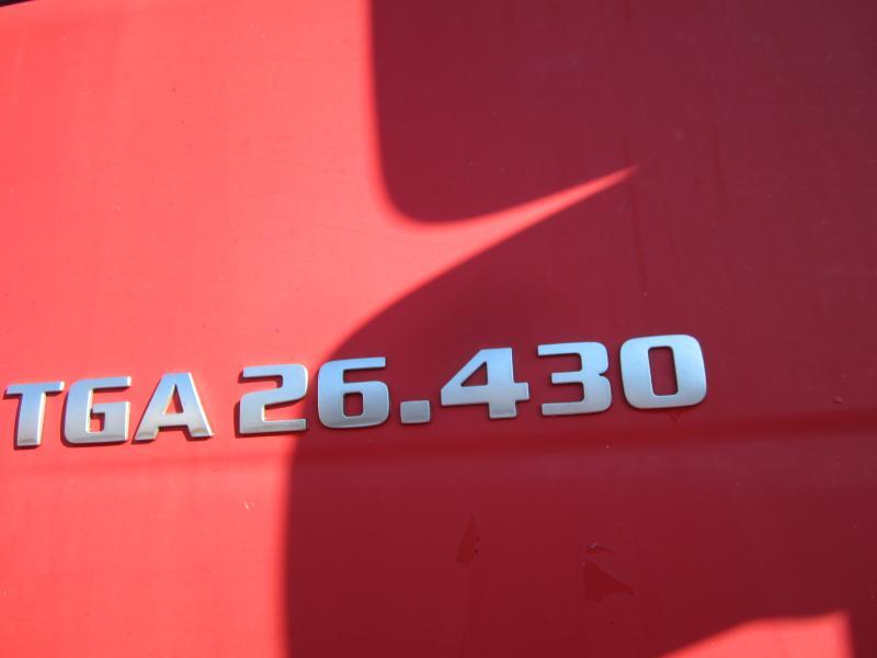 MAN TGA 26.430 - Dropside/ Flatbed truck, Crane truck: picture 4 MAN TGA 26.430 - Dropside/ Flatbed truck, Crane truck: picture 4