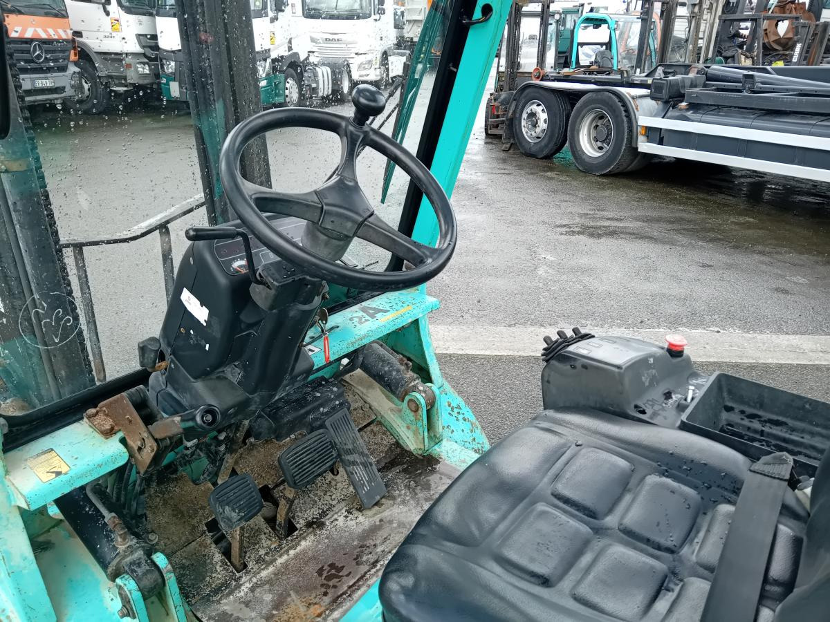 Mitsubishi FD25N - Diesel forklift: picture 5 Mitsubishi FD25N - Diesel forklift: picture 5