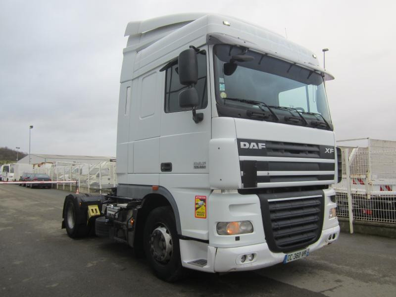 DAF XF105 460 - Tractor unit: picture 1 DAF XF105 460 - Tractor unit: picture 1