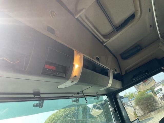 Tractor unit MAN TGX 18.500: picture 8