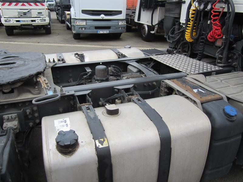 Tractor unit Renault Gamme T 430: picture 6
