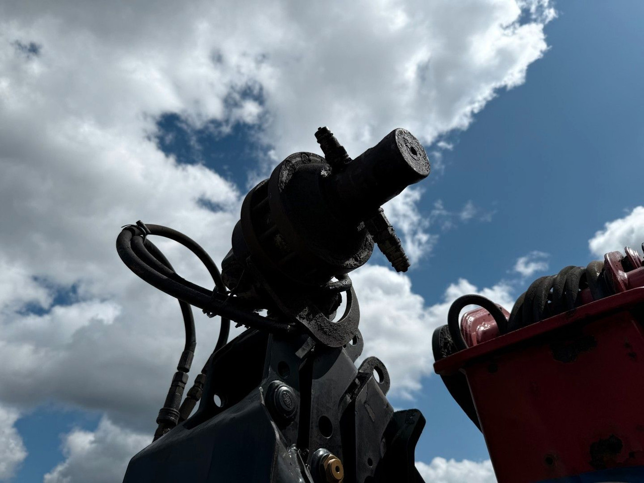 Crane truck HMF 1820 K4 Remote control / Kran / Crane: picture 8 Crane truck HMF 1820 K4 Remote control / Kran / Crane: picture 8