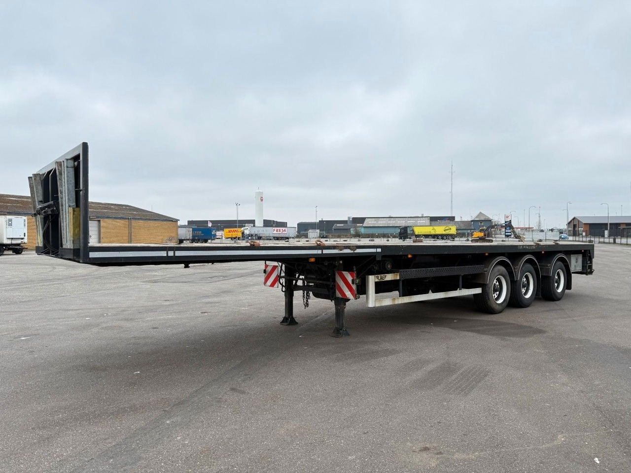 Lag 3 axle 7 m. Extendable / Last Axle Steering - Dropside/ Flatbed semi-trailer: picture 1 Lag 3 axle 7 m. Extendable / Last Axle Steering - Dropside/ Flatbed semi-trailer: picture 1