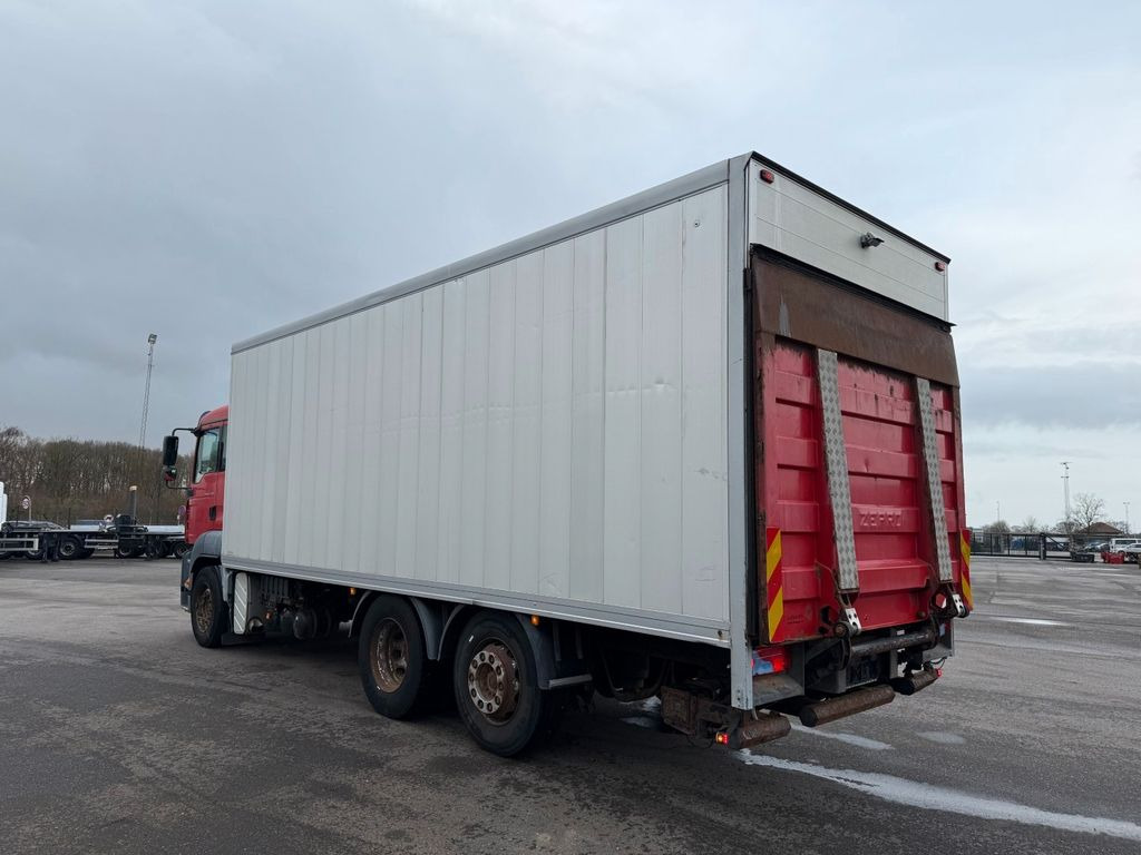 MAN TGA 26.320 6x2 7.15 m Alu Box - Box truck: picture 4 MAN TGA 26.320 6x2 7.15 m Alu Box - Box truck: picture 4