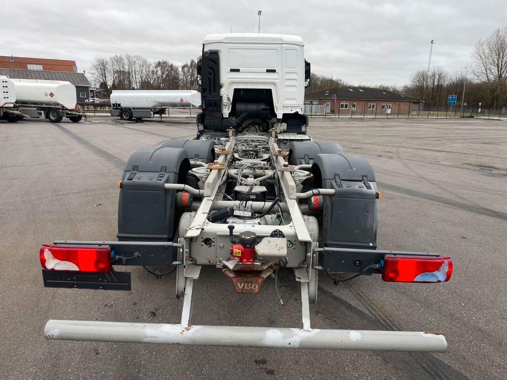 MAN TGS 26.440 6x2*4 Euro 6 Chassis ADR MAN TGS 26.440 6x2*4 Euro 6 Chassis ADR - Cab chassis truck: picture 5 MAN TGS 26.440 6x2*4 Euro 6 Chassis ADR MAN TGS 26.440 6x2*4 Euro 6 Chassis ADR - Cab chassis truck: picture 5