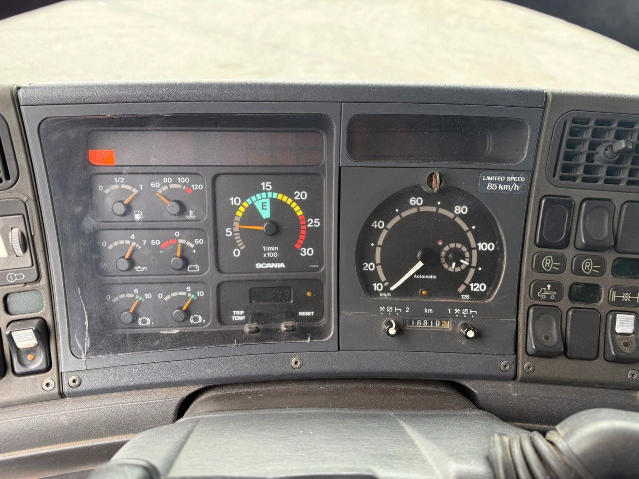 Vacuum truck Scania P94/260 4x2 NZ SLS590 Kombi 8.400 l.: picture 16 Vacuum truck Scania P94/260 4x2 NZ SLS590 Kombi 8.400 l.: picture 16