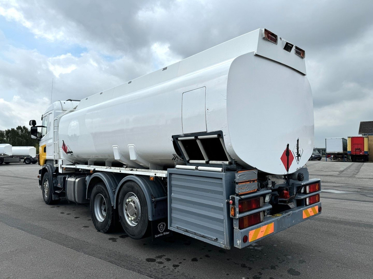 Scania R480 6x2*4 19.000 L ADR Tanktruck - Tank truck: picture 4 Scania R480 6x2*4 19.000 L ADR Tanktruck - Tank truck: picture 4