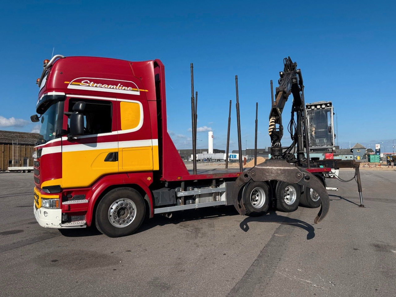 Scania R580 V8 8x4*4 Crane Kesla 21127 / Woodtransport - Crane truck: picture 1 Scania R580 V8 8x4*4 Crane Kesla 21127 / Woodtransport - Crane truck: picture 1