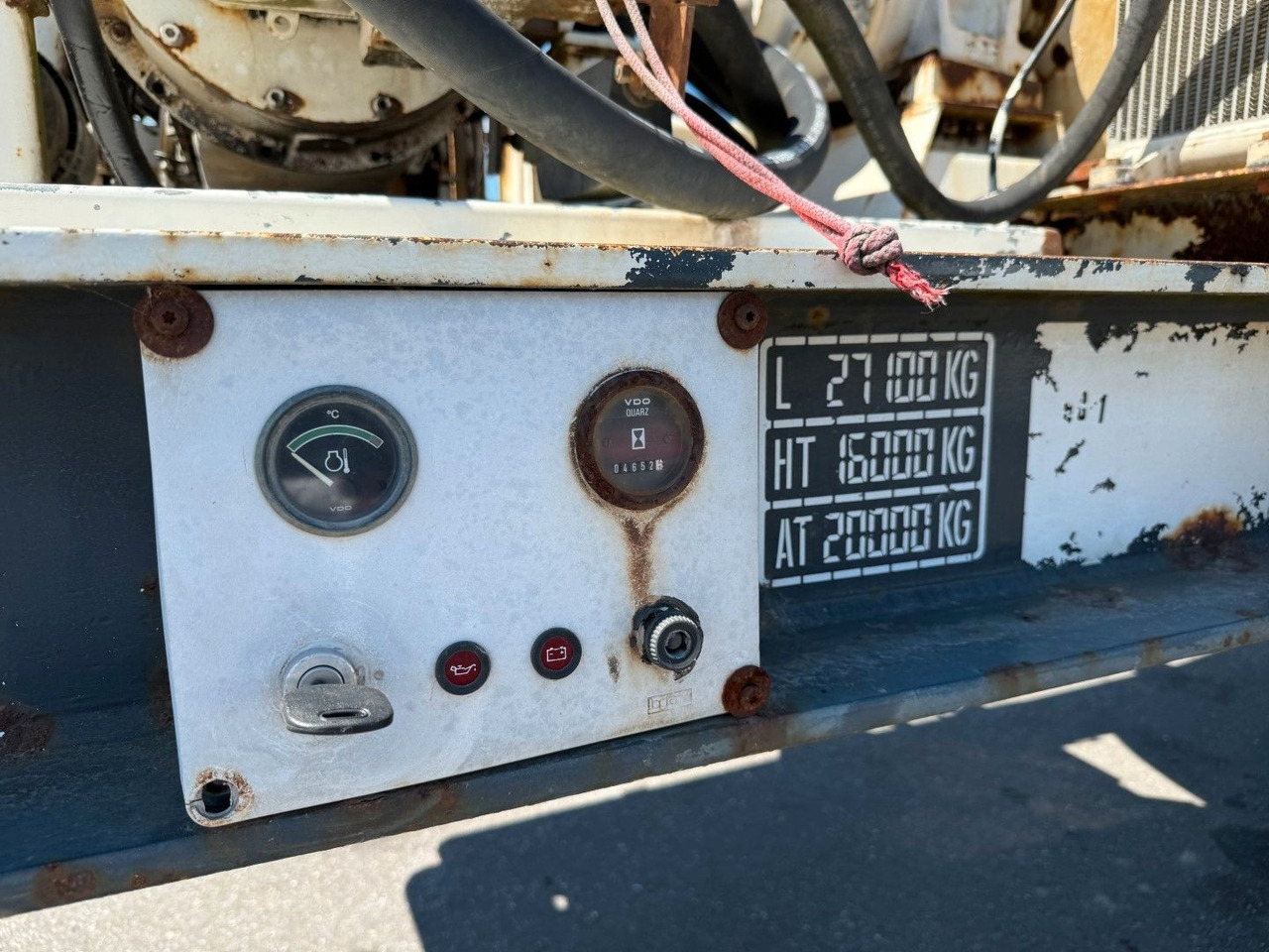 Lecinena 12 m3 Baruval 2 achse Beton/Concrete mixer Lecinena 12 m3 Baruval 2 achse Beton/Concrete mixer - Semi-trailer: picture 5 Lecinena 12 m3 Baruval 2 achse Beton/Concrete mixer Lecinena 12 m3 Baruval 2 achse Beton/Concrete mixer - Semi-trailer: picture 5
