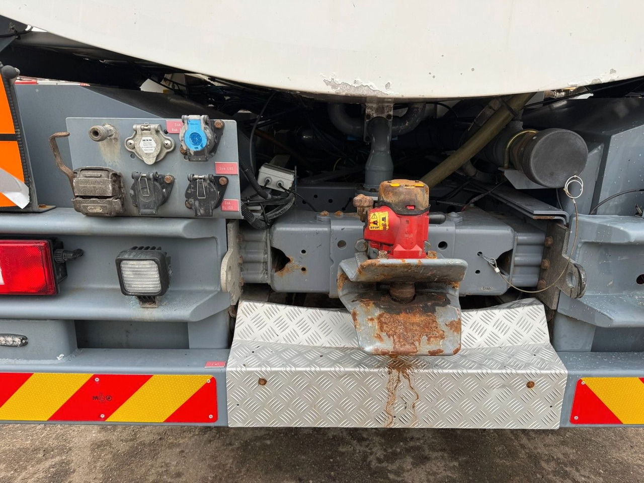 Tank truck Volvo FM 440 8x2*6 24.000 l. ADR Tanktruck: picture 16