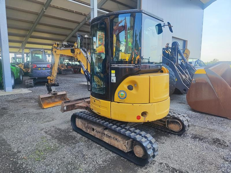 Caterpillar 303.5E CR - Mini excavator: picture 1 Caterpillar 303.5E CR - Mini excavator: picture 1