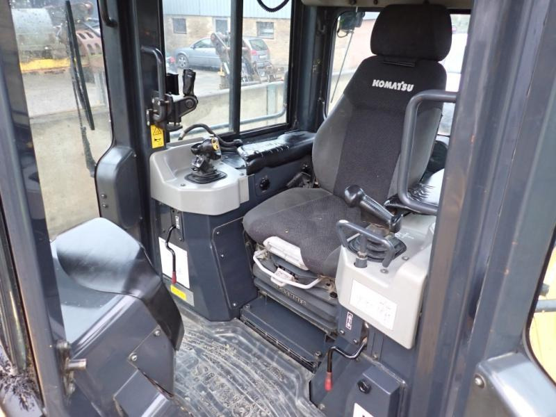 Komatsu D51PX-24 - Bulldozer: picture 5 Komatsu D51PX-24 - Bulldozer: picture 5