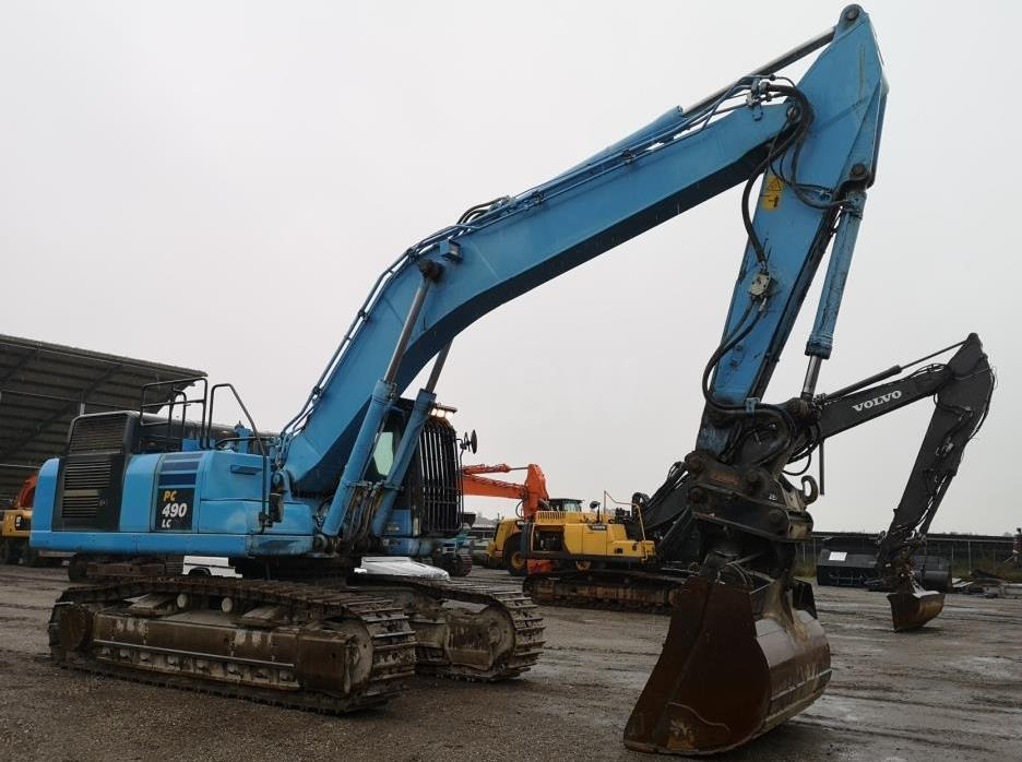 Komatsu PC490LC-10 - Crawler excavator: picture 3 Komatsu PC490LC-10 - Crawler excavator: picture 3