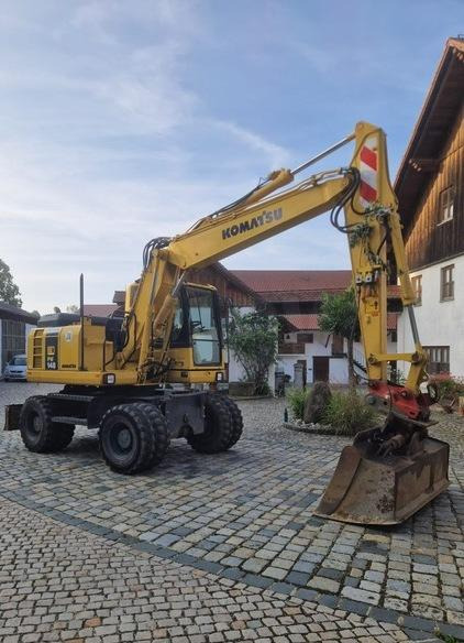 Komatsu PW148-8 - Wheel excavator: picture 2 Komatsu PW148-8 - Wheel excavator: picture 2