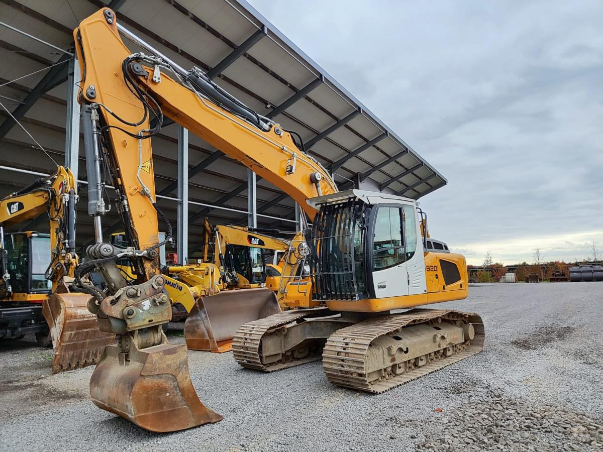 Liebherr R920 - Crawler excavator: picture 2 Liebherr R920 - Crawler excavator: picture 2