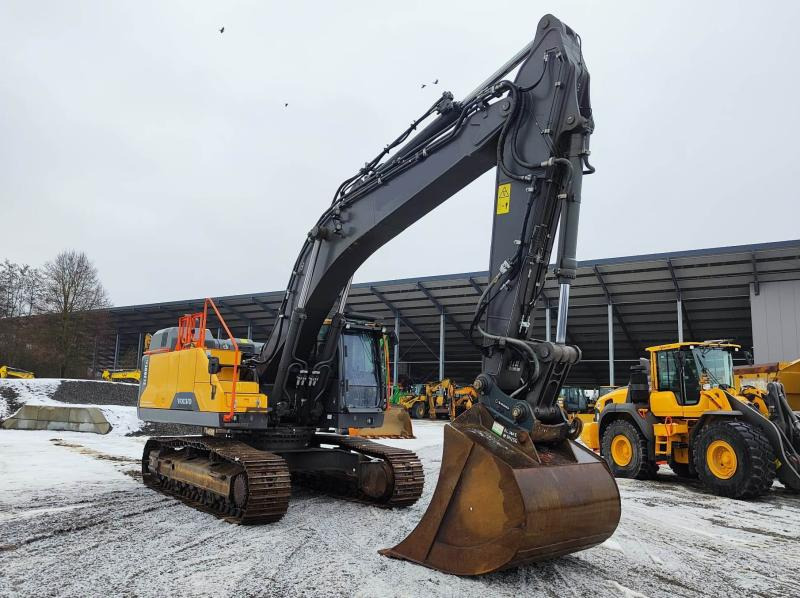 Volvo EC380ENL - Crawler excavator: picture 3 Volvo EC380ENL - Crawler excavator: picture 3