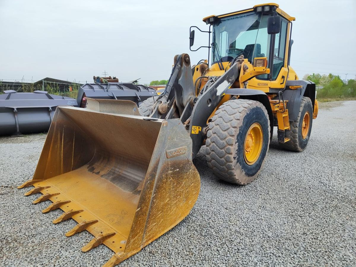 Volvo L 70 G - Wheel loader: picture 2 Volvo L 70 G - Wheel loader: picture 2