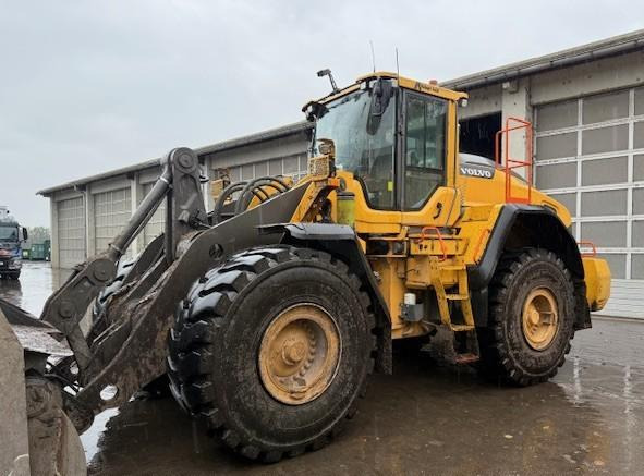 Volvo L180H - Wheel loader: picture 4 Volvo L180H - Wheel loader: picture 4