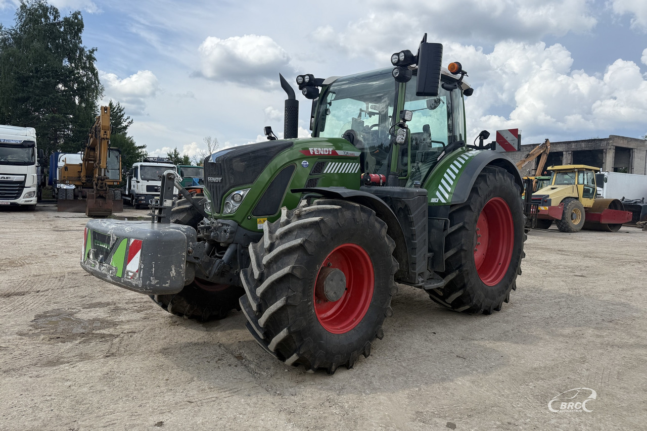 Fendt 724 Vario - Farm tractor: picture 1 Fendt 724 Vario - Farm tractor: picture 1