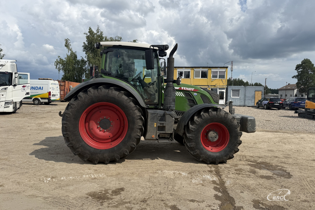 Fendt 724 Vario - Farm tractor: picture 4 Fendt 724 Vario - Farm tractor: picture 4