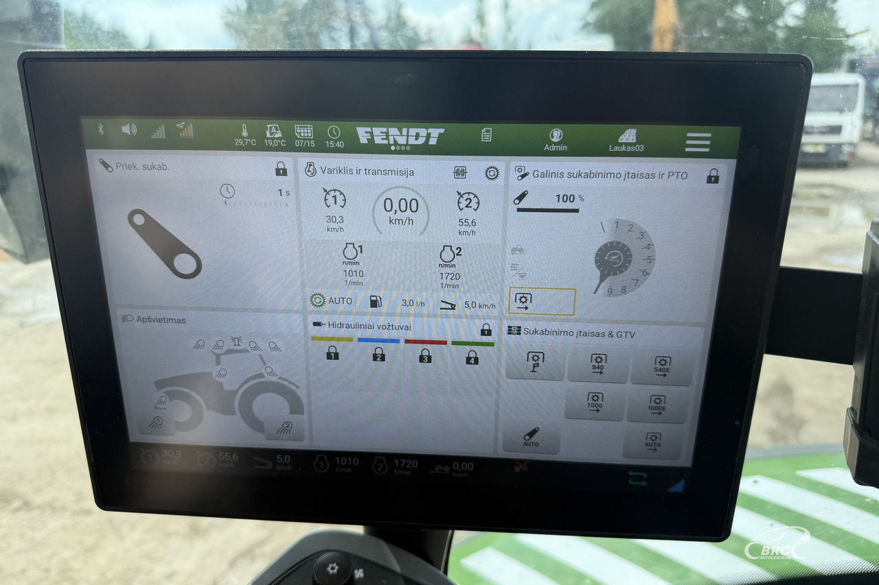 Farm tractor Fendt 724 Vario: picture 15