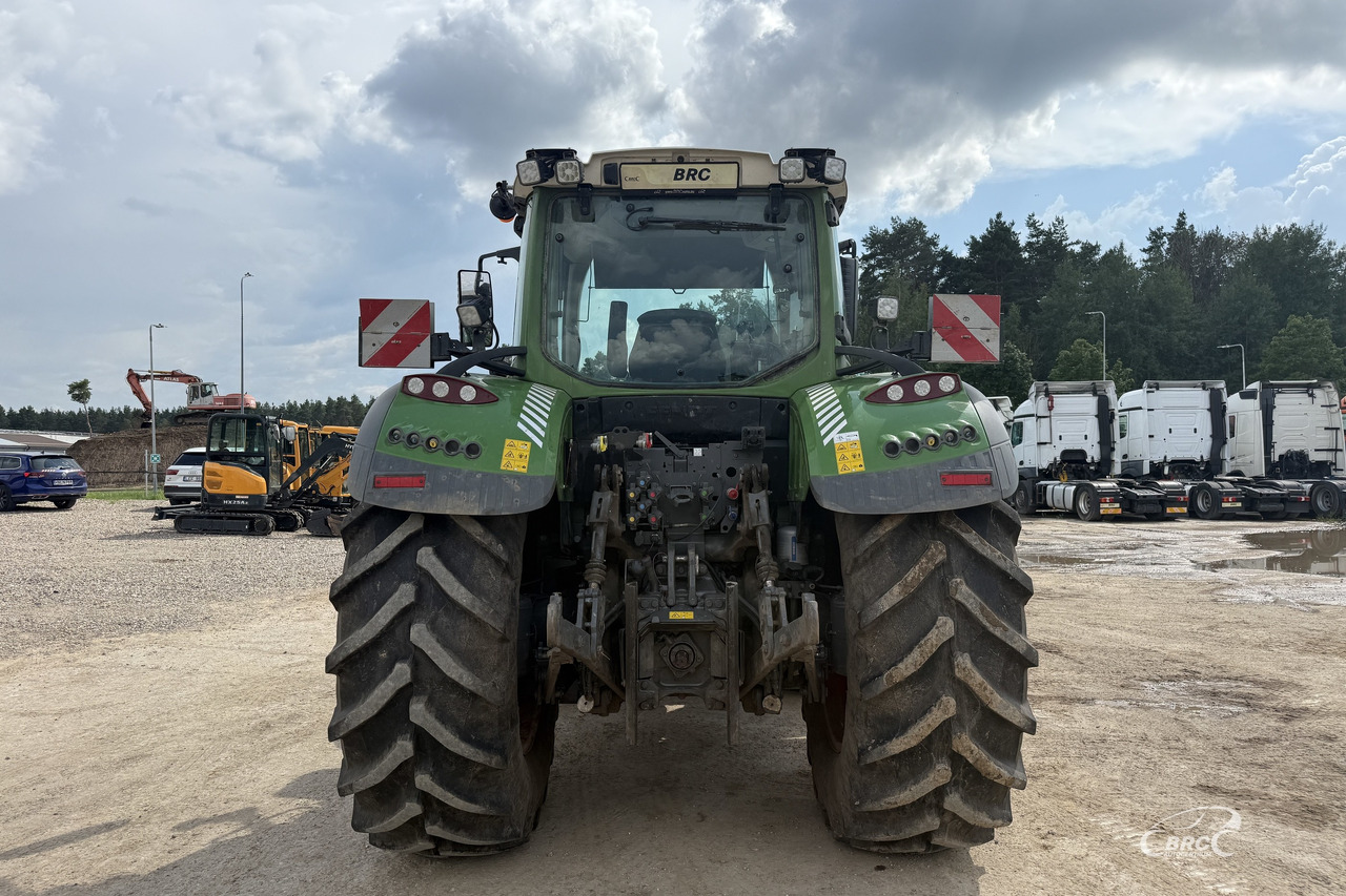 Farm tractor Fendt 724 Vario: picture 9