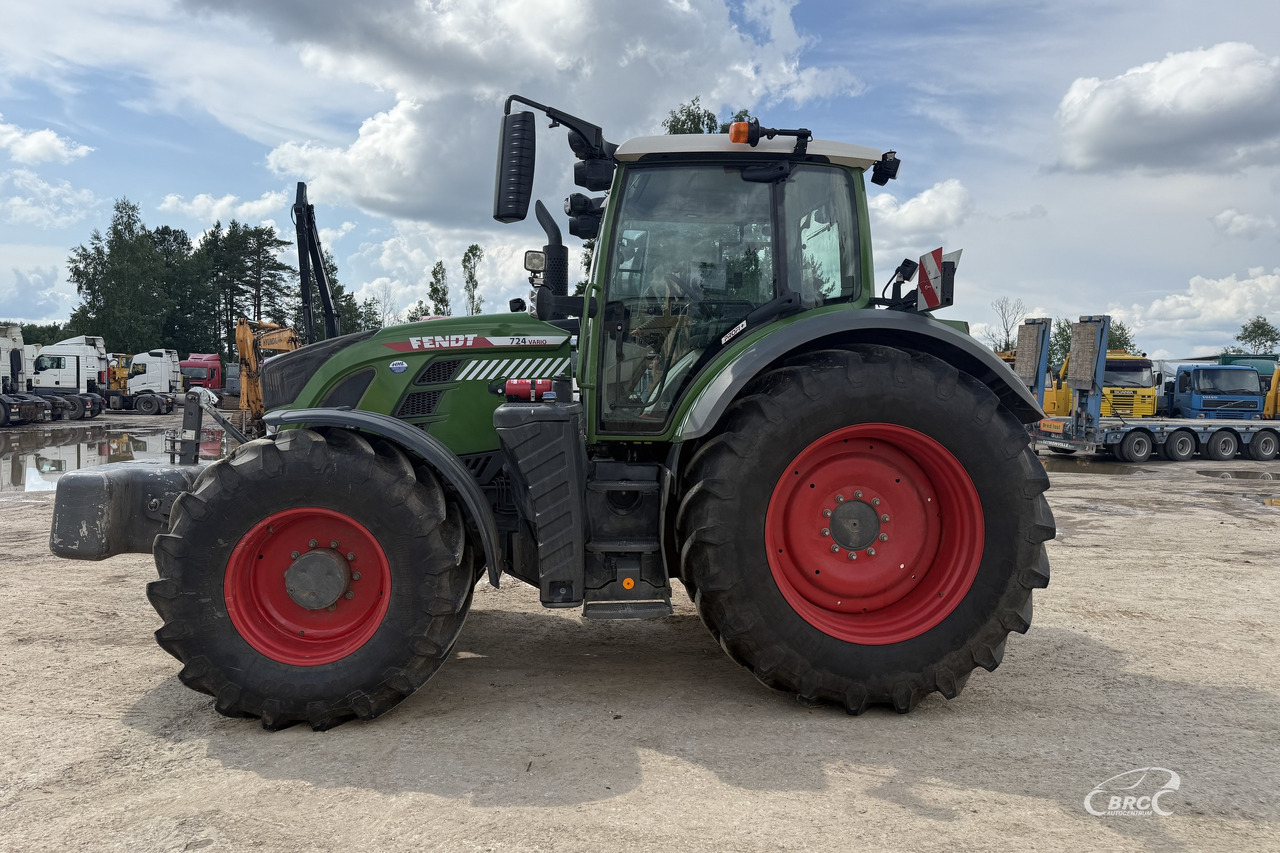 Fendt 724 Vario - Farm tractor: picture 3 Fendt 724 Vario - Farm tractor: picture 3