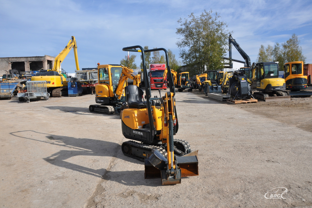 Hyundai HX10A - Mini excavator: picture 2 Hyundai HX10A - Mini excavator: picture 2