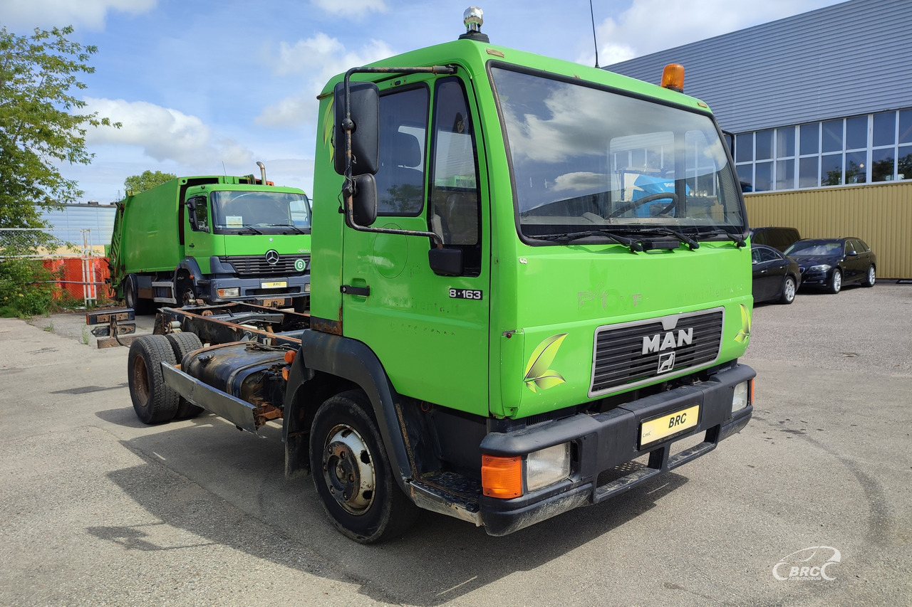 MAN 8.163 - Garbage truck: picture 4 MAN 8.163 - Garbage truck: picture 4