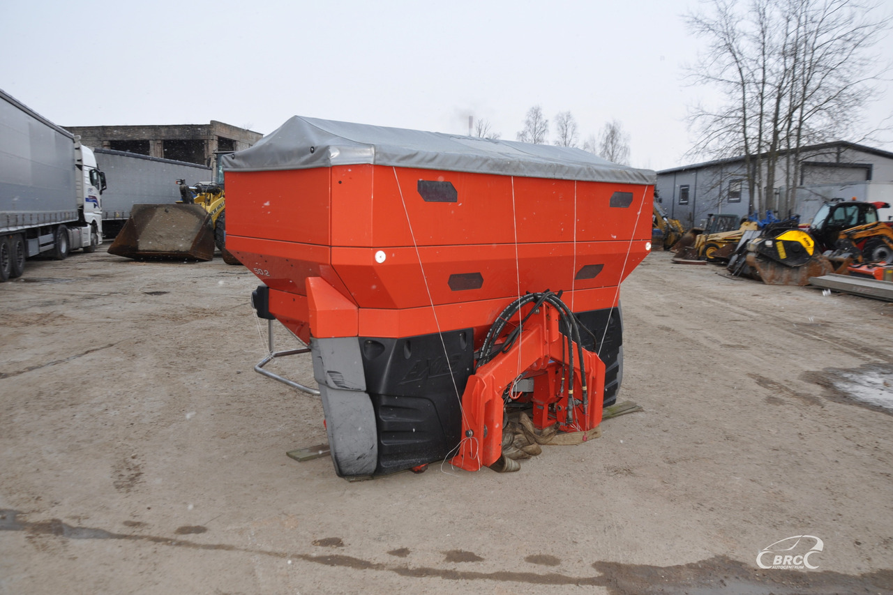 Rauch AXIS-H 50.2 EMC+W - Fertilizer spreader: picture 3 Rauch AXIS-H 50.2 EMC+W - Fertilizer spreader: picture 3