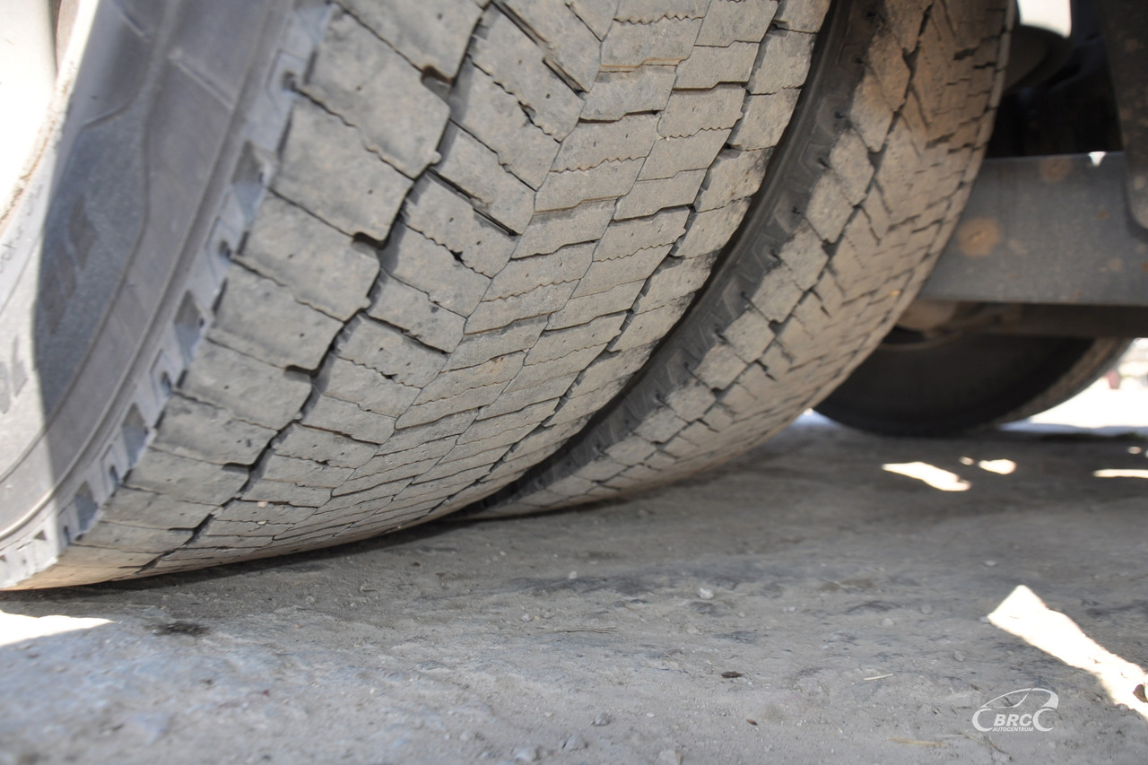 Tractor unit DAF XF 530FT: picture 8