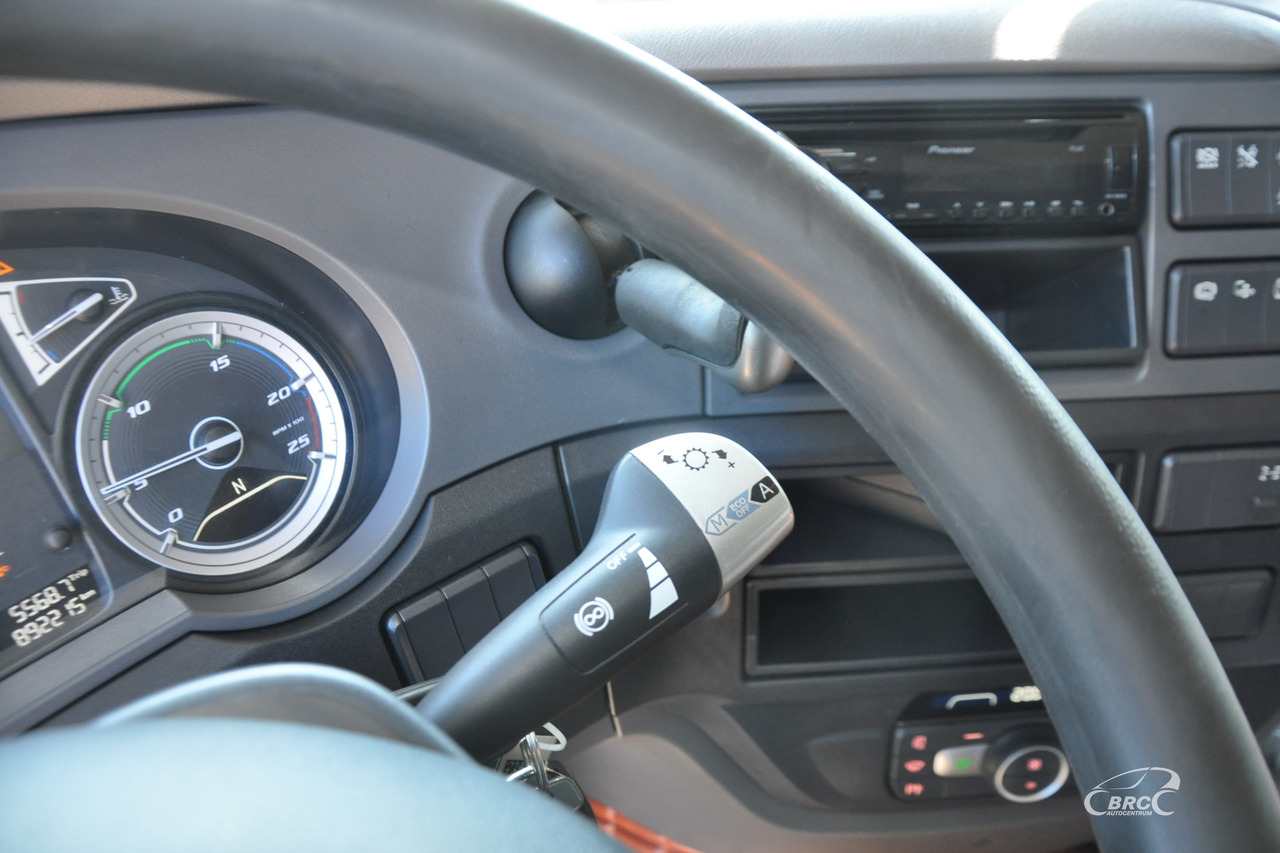 Tractor unit DAF XF 530FT: picture 13