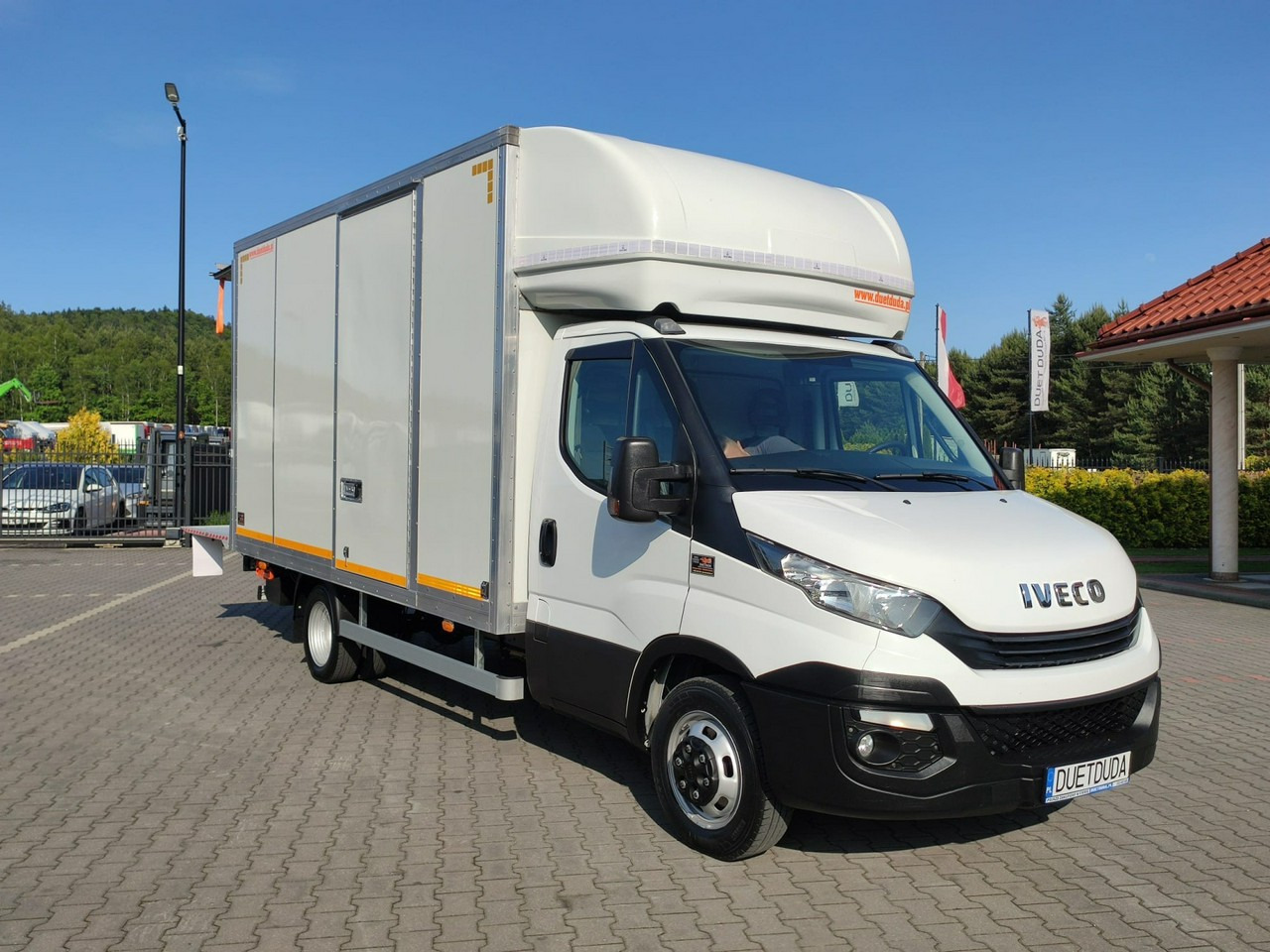 Iveco Daily 35C14 - Closed box van: picture 4 Iveco Daily 35C14 - Closed box van: picture 4