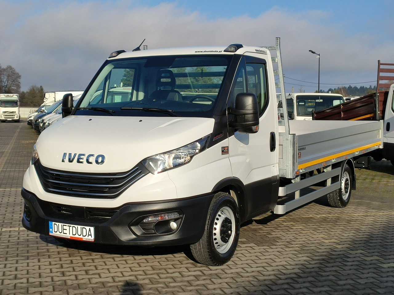 Iveco Daily 35S16 V - Open body delivery van: picture 5 Iveco Daily 35S16 V - Open body delivery van: picture 5