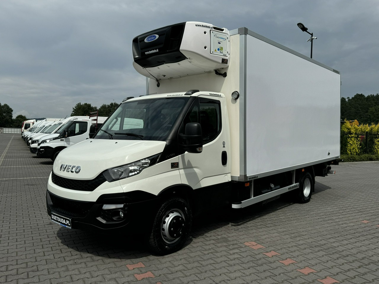 Iveco Daily 70C17 Mroźnia Agregat Carrier Supra 750 10-Palet + Winda - Refrigerated delivery van: picture 3 Iveco Daily 70C17 Mroźnia Agregat Carrier Supra 750 10-Palet + Winda - Refrigerated delivery van: picture 3