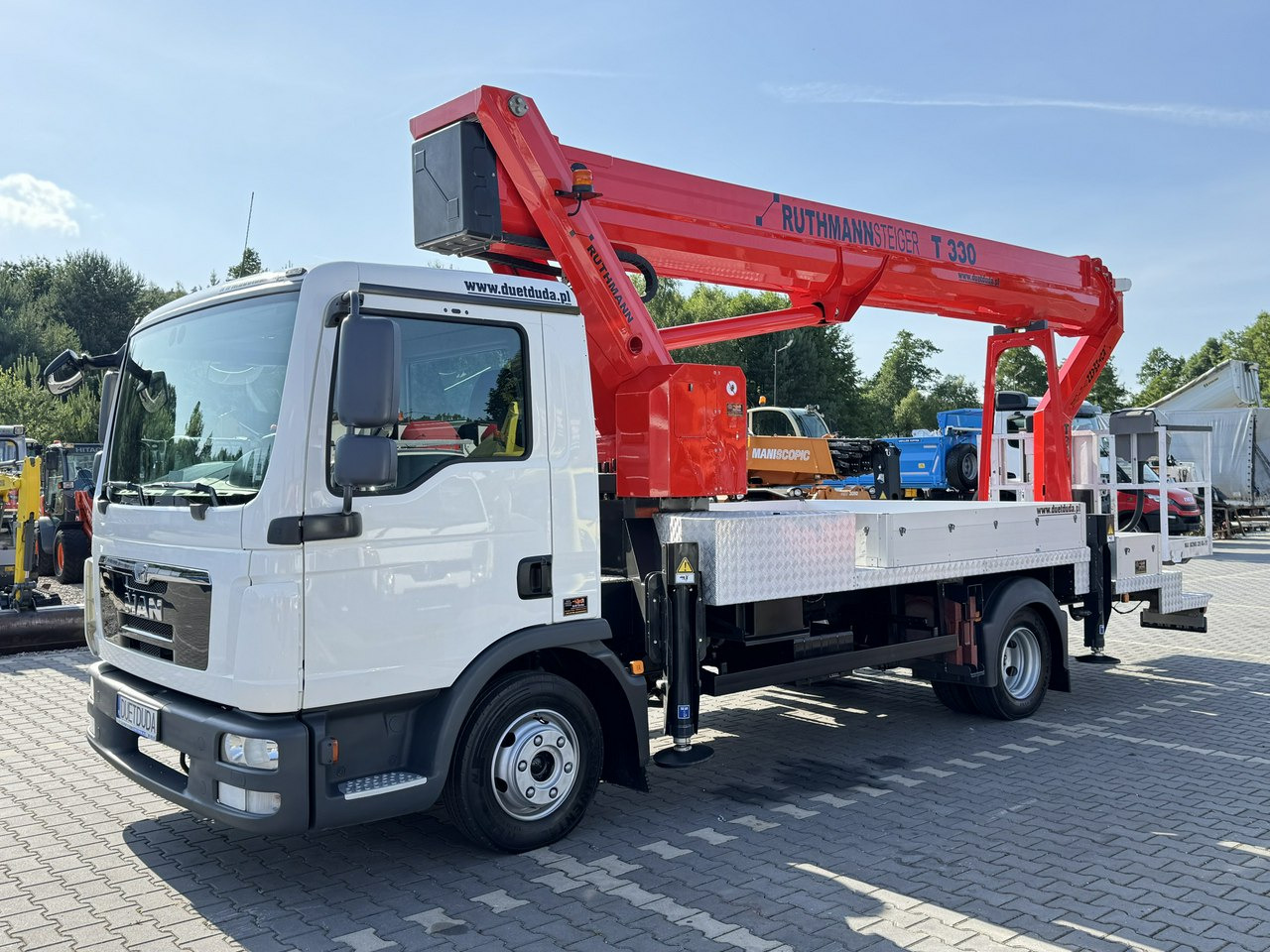 MAN TGL 7.150 Zwyżka Ruthmann T330 33-Metry DMC 7500KG 21m w Bok - Truck mounted aerial platform: picture 3 MAN TGL 7.150 Zwyżka Ruthmann T330 33-Metry DMC 7500KG 21m w Bok - Truck mounted aerial platform: picture 3