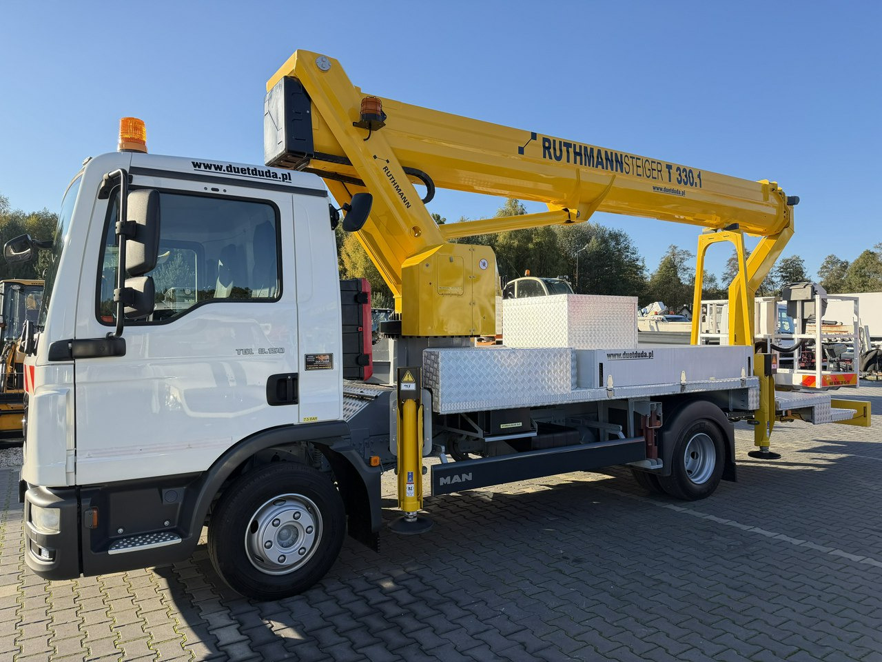 MAN TGL 7.150 Zwyżka Ruthmann T330 33-Metry w bok 21m Mały przebieg leasing MAN TGL 7.150 Zwyżka Ruthmann T330 33-Metry w bok 21m Mały przebieg: picture 10 MAN TGL 7.150 Zwyżka Ruthmann T330 33-Metry w bok 21m Mały przebieg leasing MAN TGL 7.150 Zwyżka Ruthmann T330 33-Metry w bok 21m Mały przebieg: picture 10